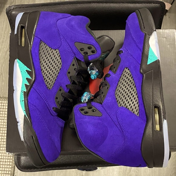 🍇 🍇 Air Jordan 5 Retro Alternate Grape 🍇 🍇 - Picture 3 of 3